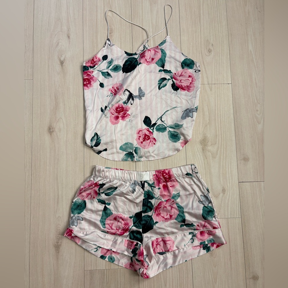 Victoria’ Secret Silk Flowered PJs Size Medium